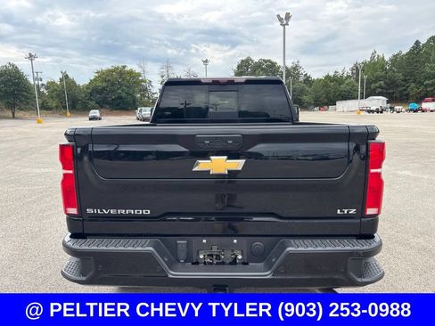 Used 2025 Chevrolet Silverado 2500 LTZ w/ Z71 Chrome Sport Edition AWD/4WD image 6