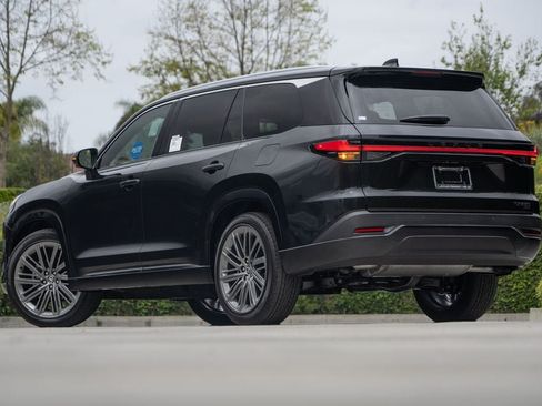 New 2026 Lexus TX 350 AWD image 2
