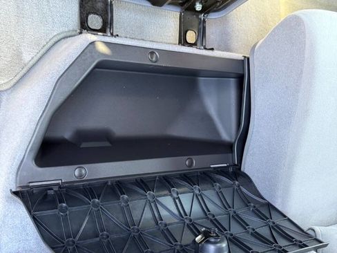 Used 2011 Toyota Tacoma 4x4 Double Cab w/ SR5 Pkg #2 image 73