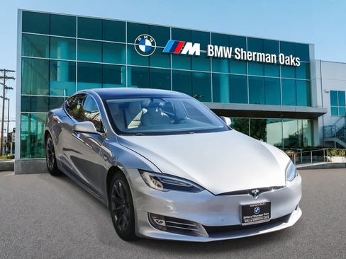 Used 2018 Tesla Model S 75D AWD/4WD image 3