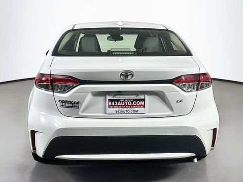 Used 2022 Toyota Corolla LE FWD image 6