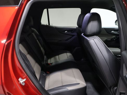 Used 2026 Chevrolet Equinox LT w/ Convenience Package II image 21