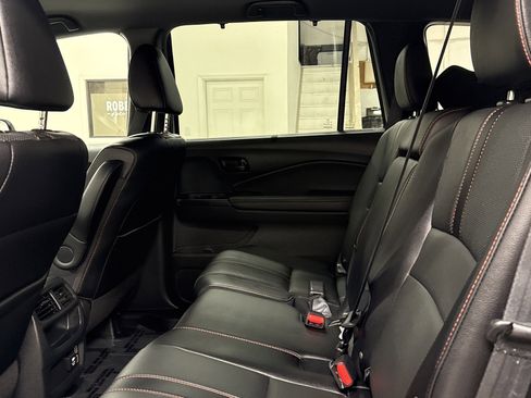 Used 2022 Honda Passport TrailSport image 18