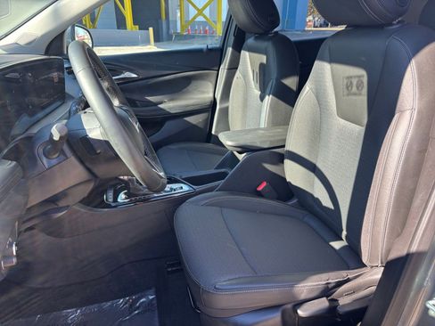 Used 2025 Buick Encore GX Preferred image 32