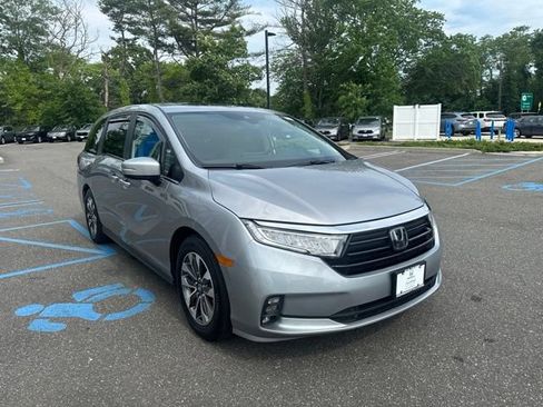 Certified 2023 Honda Odyssey EX-L image 10