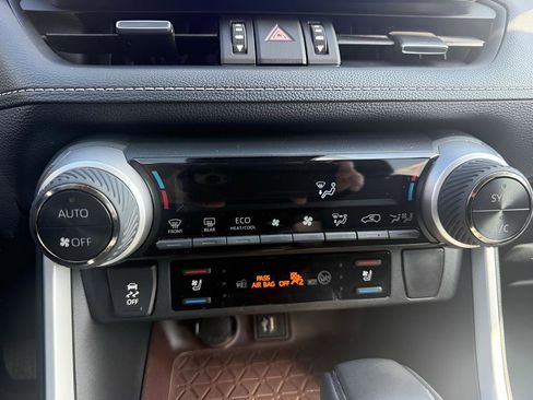 Used 2024 Toyota RAV4 Limited w/ Weather Package image 17