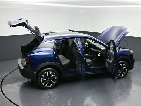 New 2026 Nissan Kicks SV AWD/4WD image 30
