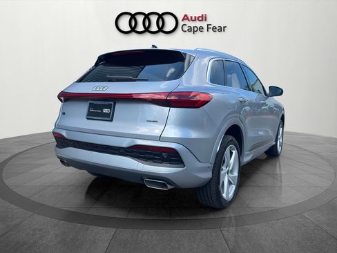 Used 2025 Audi Q5 Premium Plus AWD/4WD image 5
