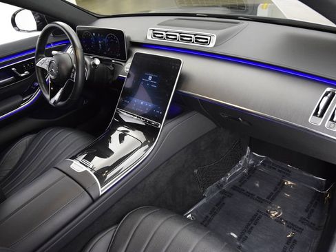 Certified 2023 Mercedes-Benz S 500 4MATIC image 15