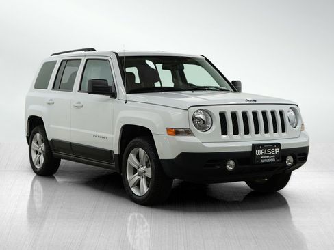 Used 2014 Jeep Patriot Latitude image 7