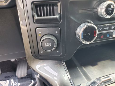 Certified 2023 Ford F150 Lariat AWD/4WD image 25