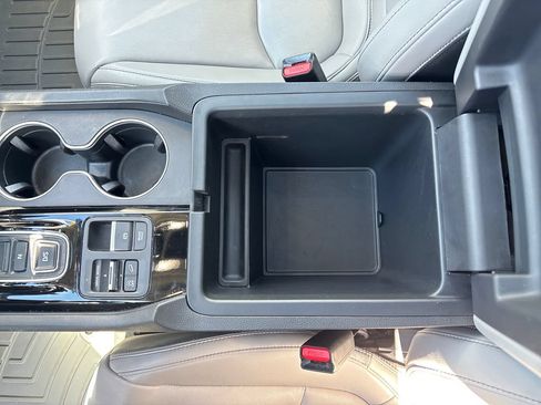 Used 2023 Honda Pilot Touring image 25