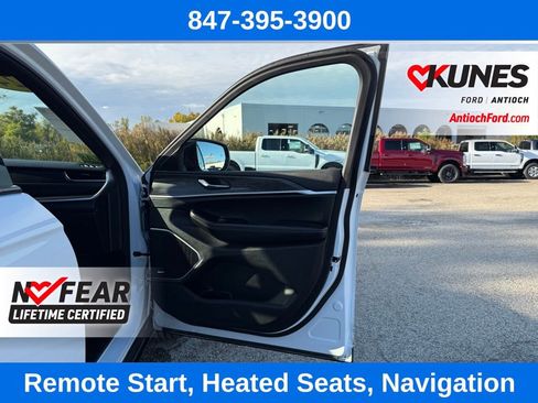 Used 2024 Jeep Grand Cherokee Limited 4xe image 13