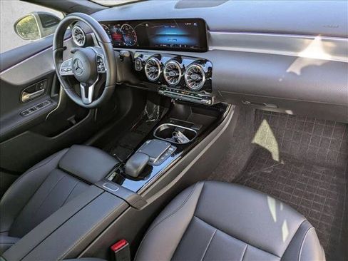 Used 2022 Mercedes-Benz A 220 4MATIC image 23