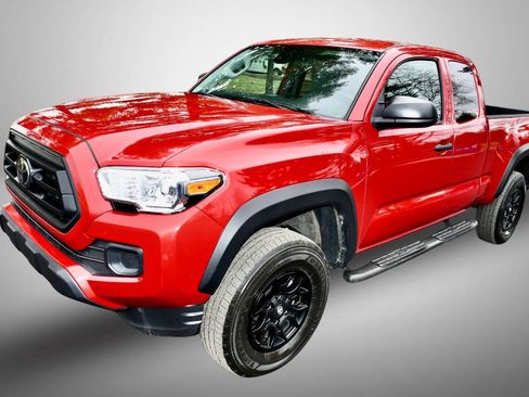 Used 2021 Toyota Tacoma SR5 image 3