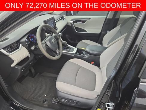Used 2021 Toyota RAV4 XLE w/ Convenience Package AWD/4WD image 13
