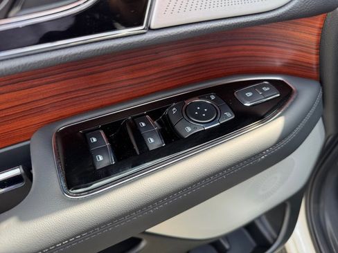 Used 2024 Lincoln Navigator L Reserve AWD/4WD image 20