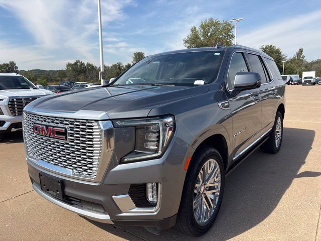 Used 2021 GMC Yukon Denali w/ Denali Premium Package AWD/4WD image 7