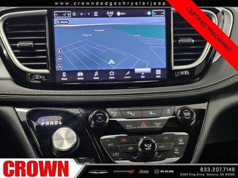Certified 2024 Chrysler Pacifica Select image 19