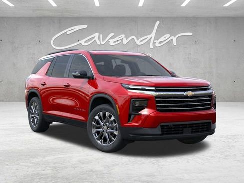 New 2026 Chevrolet Traverse LT w/ Sun and Wheel Package FWD image 7