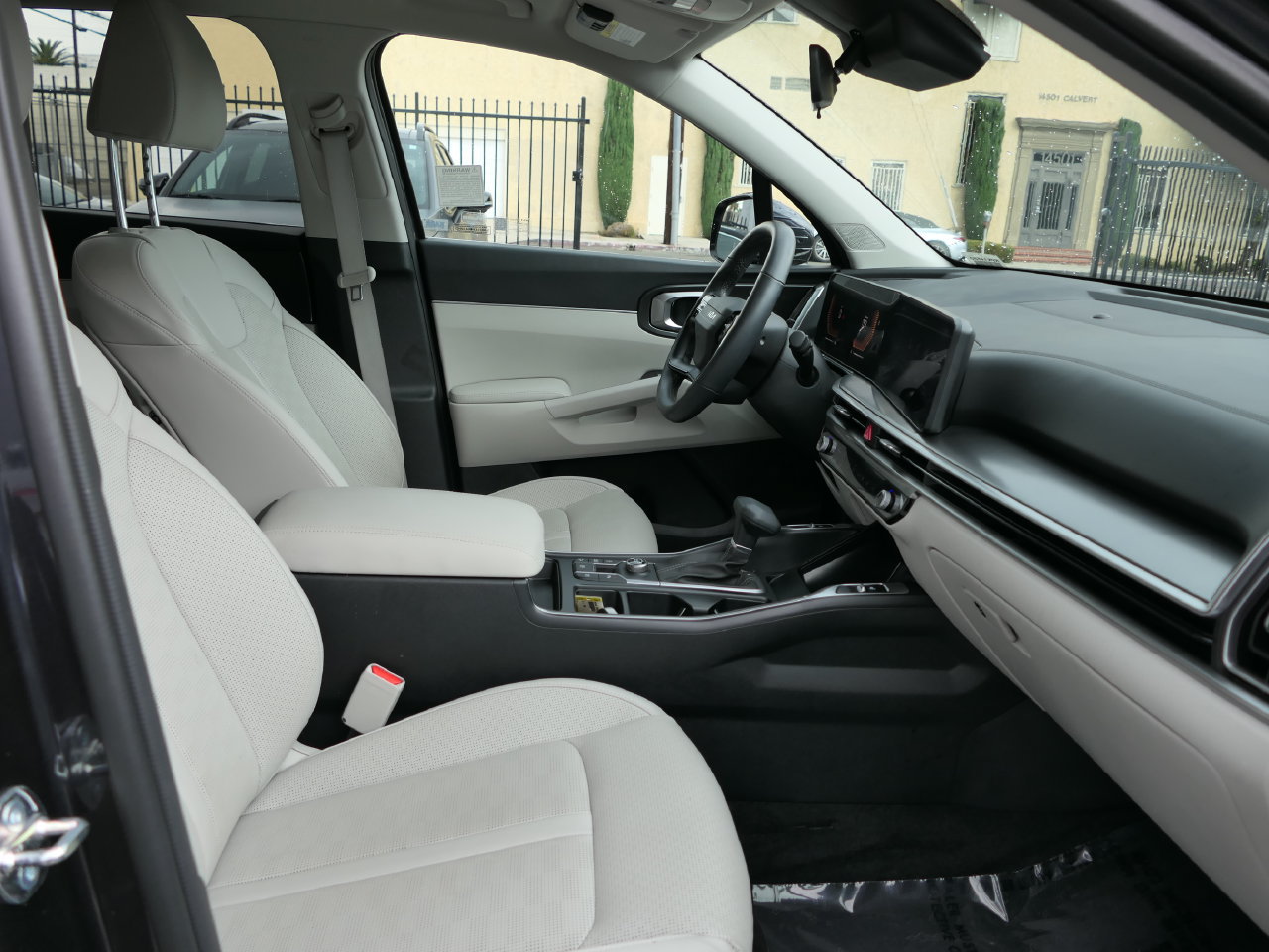 Certified 2026 Kia Sorento S FWD image 27