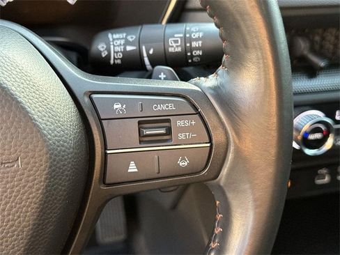 Used 2023 Honda CR-V Sport image 36