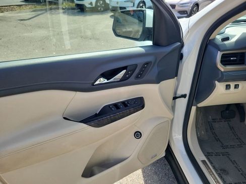 Used 2020 GMC Acadia Denali w/ Trailering Package image 24