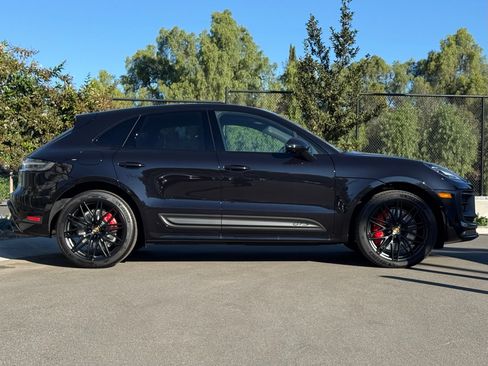 New 2026 Porsche Macan GTS AWD/4WD image 8