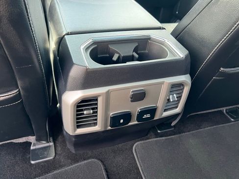 Used 2018 Ford F150 Lariat image 18