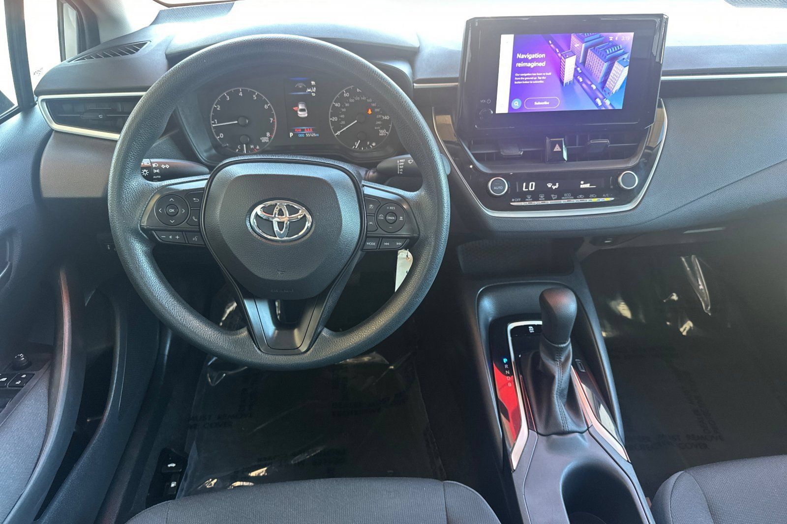 Used 2023 Toyota Corolla LE FWD image 18