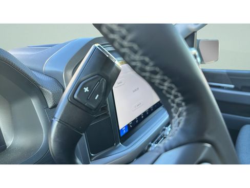 Used 2025 Ford F150 XLT w/ Equipment Group 301A Standard AWD/4WD image 17