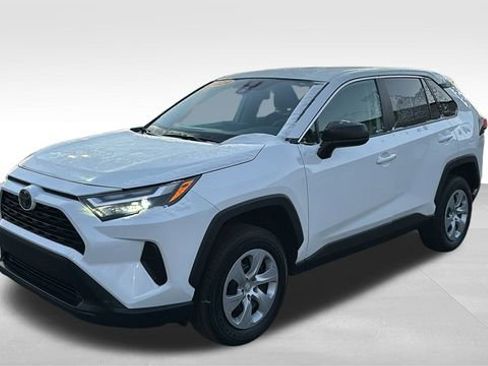 Used 2024 Toyota RAV4 LE image 3