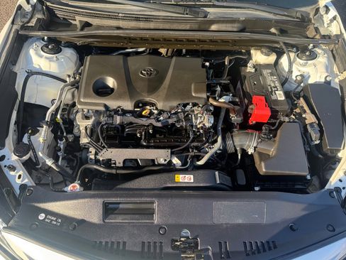 Used 2022 Toyota Camry XSE image 31