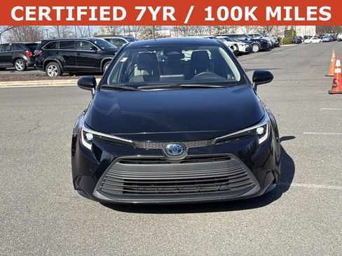 Used 2024 Toyota Corolla LE image 6