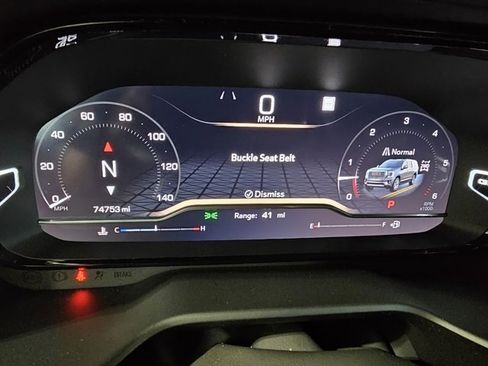 Used 2022 GMC Yukon XL Denali w/ Denali Ultimate Package image 32