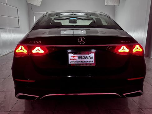 Used 2025 Mercedes-Benz E 350 4MATIC Sedan image 37