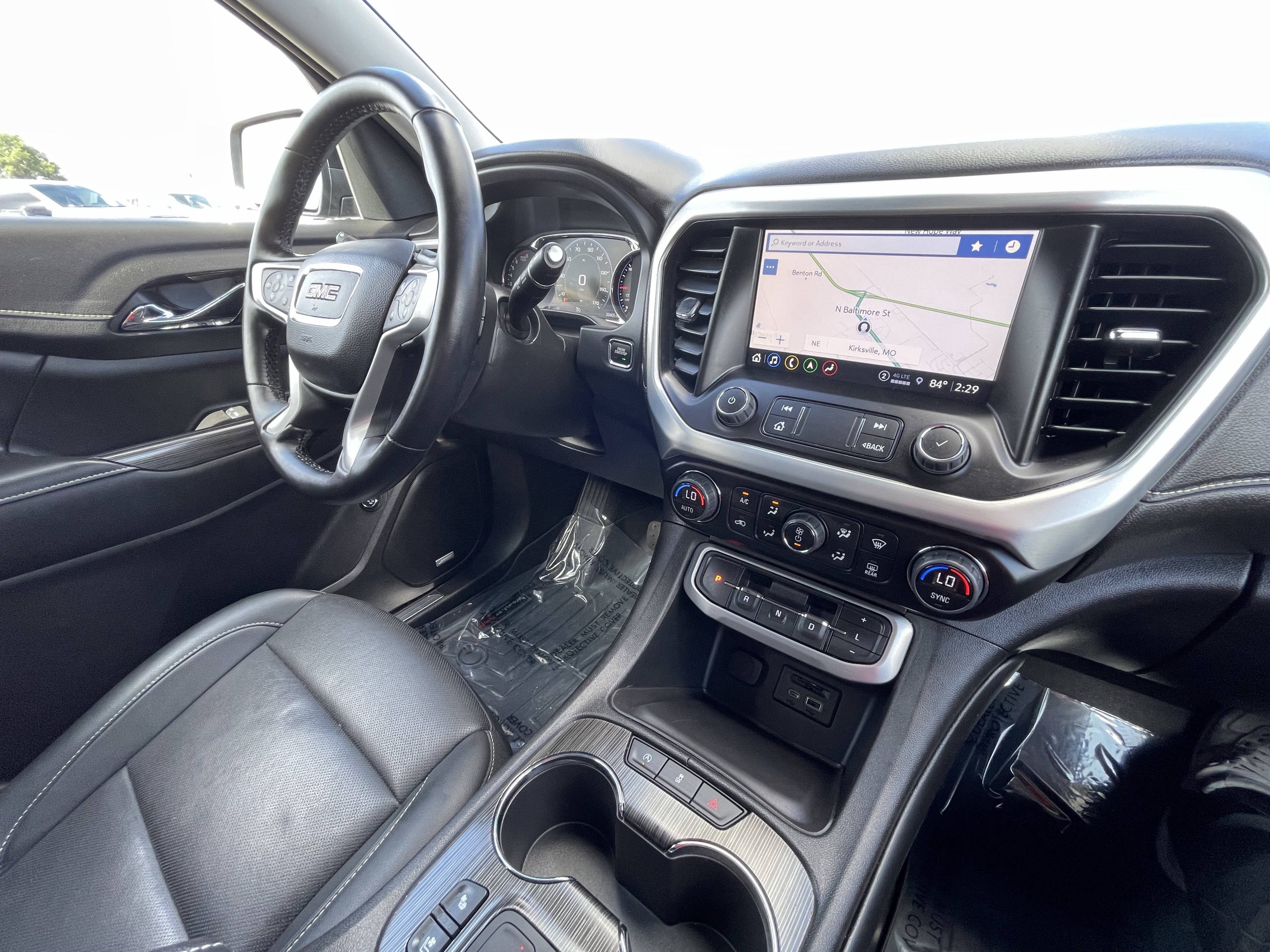 Certified 2023 GMC Acadia SLT w/ Elevation Edition AWD/4WD image 36