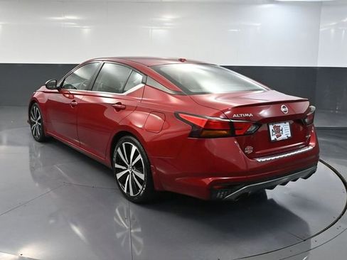 Used 2019 Nissan Altima 2.0 SR FWD image 8