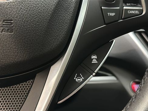 Used 2018 Acura TLX V6 SH-AWD image 26