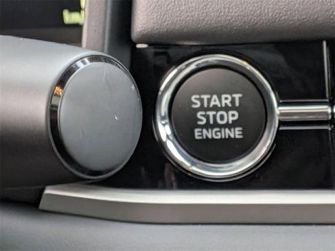 New 2026 Mitsubishi Outlander SEL image 26