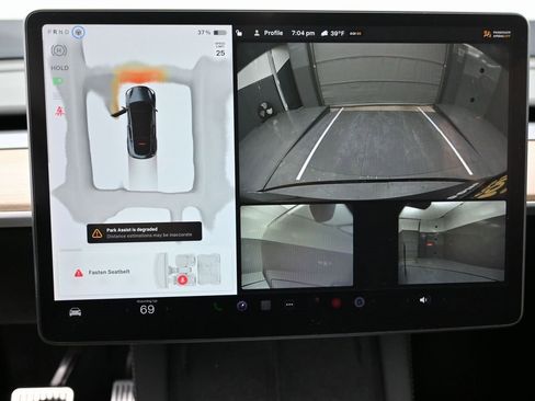 Used 2023 Tesla Model Y Long Range image 21