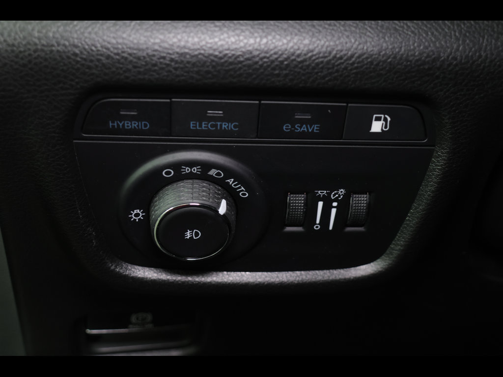 Used 2023 Jeep Grand Cherokee 4WD 4xe image 26