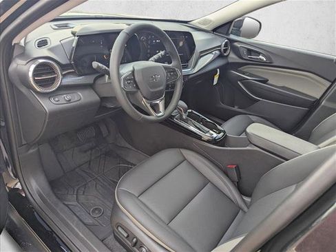 New 2026 Chevrolet Trax ACTIV image 3