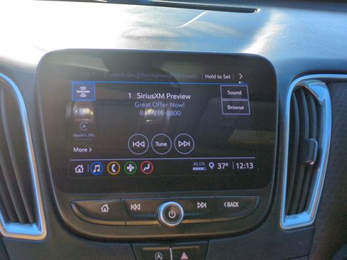 Used 2021 Chevrolet Malibu LT image 22