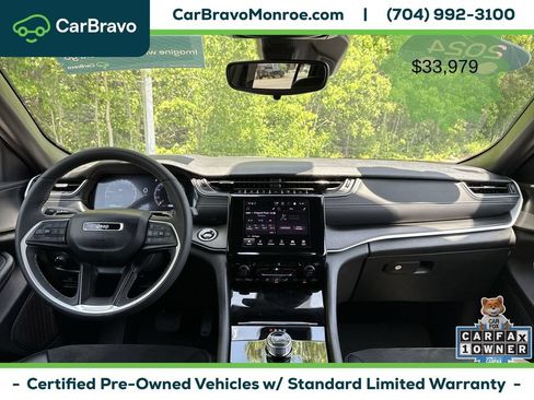 Used 2024 Jeep Grand Cherokee Altitude AWD/4WD image 21