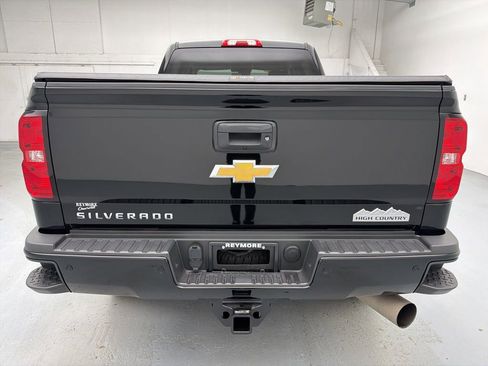 Used 2019 Chevrolet Silverado 3500 High Country w/ Duramax Plus Package image 11