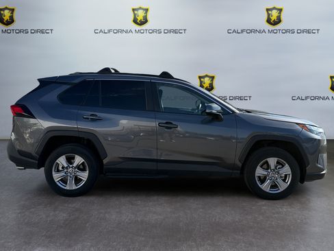 Used 2025 Toyota RAV4 XLE w/ Convenience Package FWD image 6