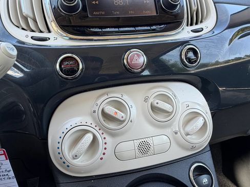 Used 2017 FIAT 500 Pop FWD image 22