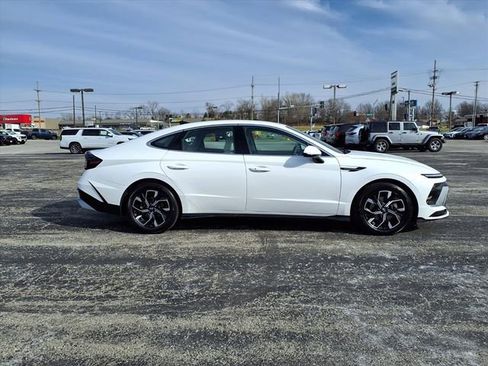 Used 2025 Hyundai Sonata SEL image 12