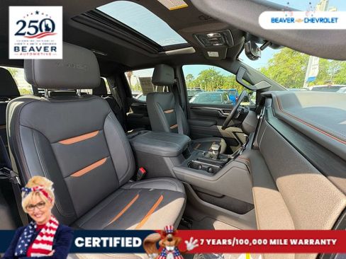 Used 2025 GMC Sierra 1500 AT4 w/ AT4 Premium Package AWD/4WD image 25